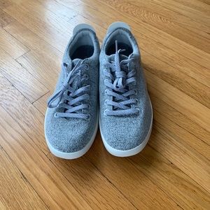 *NWOT* Allbirds Wool Pipers in Gray Size 11